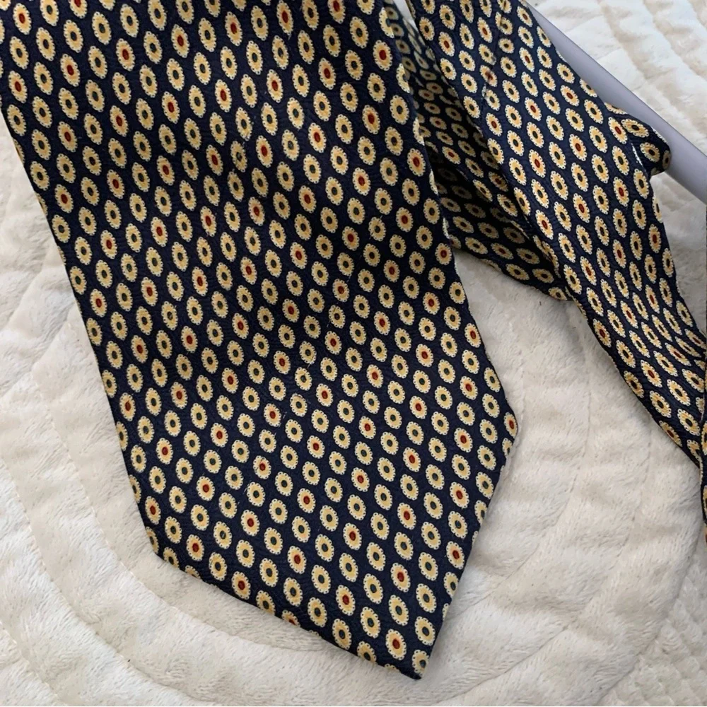 Stanley Blacker Black and Beige Patterned Tie